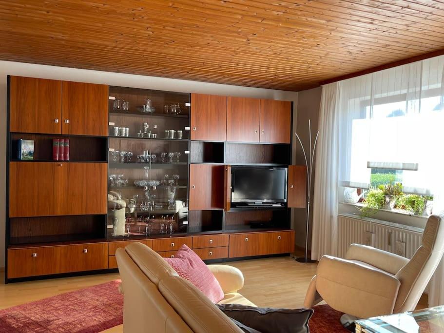Ferienwohnung Leuchtbergblick Mit Terrasse Und Pkw Stellplatz Eschwege Esterno foto